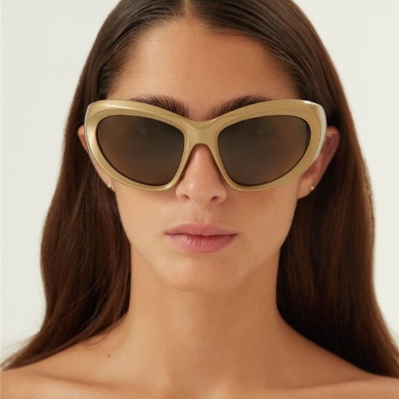 NEW BALENCIAGA CAT EYE SUNGLASSES BALENCIAGA BB0228S 004 GOLD BROWN EYEWEAR - Picture 1 of 5